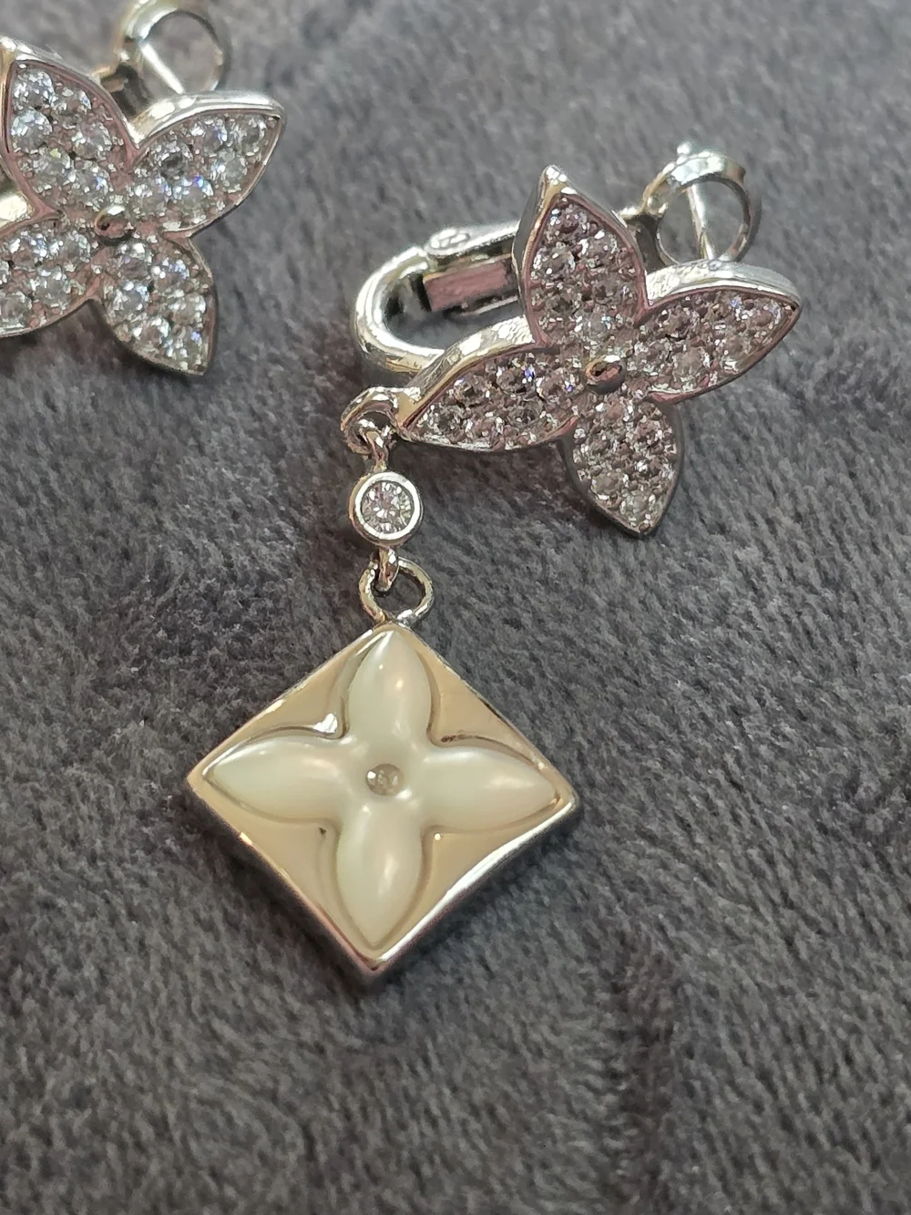 18kgp Gold-Tone Cream Floral Drop Earrings with Crystal Accents - Picture 2 of 8